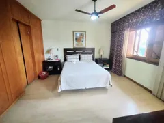 Casa com 3 Quartos à venda, 231m² no Espiríto Santo, Porto Alegre - Foto 19