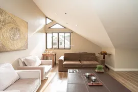 Casa de Condomínio com 4 Quartos à venda, 185m² no Santa Felicidade, Curitiba - Foto 2