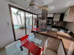 Casa com 5 Quartos à venda, 250m² no Jardim Excelsior, Cabo Frio - Foto 8