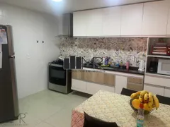 Casa de Condomínio com 3 Quartos à venda, 247m² no Anil, Rio de Janeiro - Foto 2