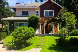 Casa com 3 Quartos à venda, 300m² no Vila Suzana, Canela - Foto 1