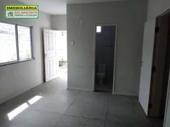 Casa com 6 Quartos para alugar, 257m² no Joaquim Tavora, Fortaleza - Foto 3