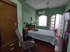 Casa com 3 Quartos à venda, 220m² no Santa Mônica, Belo Horizonte - Foto 9