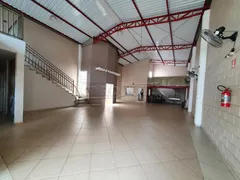 Loja / Salão / Ponto Comercial para alugar, 350m² no Loteamento Albertini, São Carlos - Foto 4