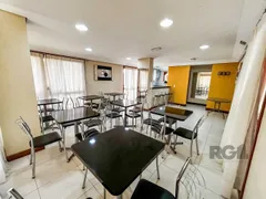 Apartamento com 2 Quartos à venda, 68m² no Cristal, Porto Alegre - Foto 7