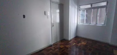 Apartamento com 2 Quartos para alugar, 70m² no Centro, Porto Alegre - Foto 15