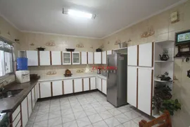 Sobrado com 3 Quartos à venda, 206m² no Jardim Las Vegas, Guarulhos - Foto 5