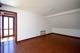 Casa com 1 Quarto à venda, 405m² no Tarumã, Curitiba - Foto 42