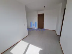 Apartamento com 2 Quartos para alugar, 50m² no Chacaras Dona Gê, Goiânia - Foto 2