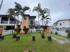 Casa de Condomínio com 3 Quartos à venda, 220m² no Lagoinha, Ubatuba - Foto 1