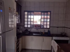 Casa com 3 Quartos à venda, 75m² no Alto da Boa Vista, Londrina - Foto 8