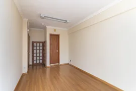 Conjunto Comercial / Sala para alugar, 23m² no Auxiliadora, Porto Alegre - Foto 3