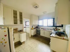 Apartamento com 4 Quartos para alugar, 400m² no Boa Vista, Marília - Foto 13