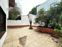 Casa com 5 Quartos à venda, 180m² no Santa Amélia, Belo Horizonte - Foto 35