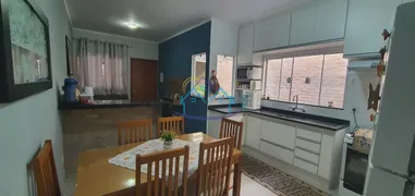 Casa com 3 Quartos à venda, 165m² no Jardim Ferraz,, Bauru - Foto 3