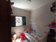 Casa com 3 Quartos à venda, 120m² no Jardim Europa, Uberlândia - Foto 3