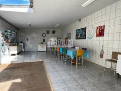 Casa com 3 Quartos à venda, 244m² no Josa Bernardino I, Uberaba - Foto 9