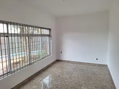 Casa com 3 Quartos para alugar, 150m² no Jardim Haydee, Mauá - Foto 2