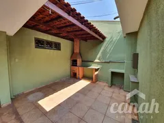 Casa com 3 Quartos à venda, 134m² no Ipiranga, Ribeirão Preto - Foto 1