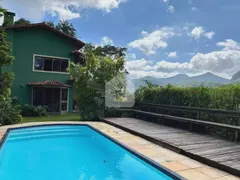 Casa com 5 Quartos à venda, 168m² no Itaipava, Petrópolis - Foto 1