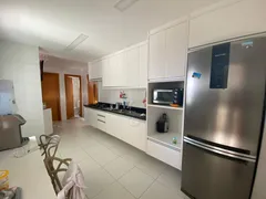 Apartamento com 4 Quartos para alugar, 200m² no Pituaçu, Salvador - Foto 5