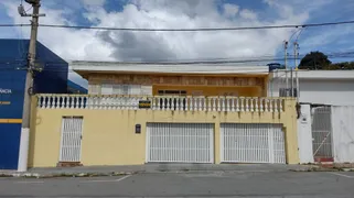 Casa Comercial com 3 Quartos para venda ou aluguel, 230m² no Vila Santo Antônio do Portão, Cotia - Foto 1