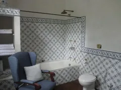 Casa Comercial com 6 Quartos para venda ou aluguel, 320m² no Centro, Petrópolis - Foto 33