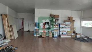 Loja / Salão / Ponto Comercial com 1 Quarto para alugar, 250m² no Alto Umuarama, Uberlândia - Foto 8