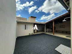 Casa com 3 Quartos à venda, 218m² no Alto Umuarama, Uberlândia - Foto 23