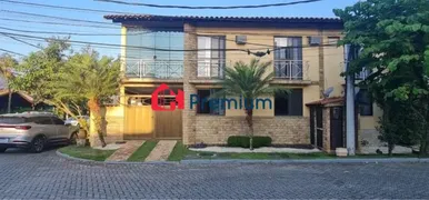 Casa de Condomínio com 4 Quartos à venda, 250m² no Jacarepaguá, Rio de Janeiro - Foto 1