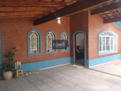 Casa com 4 Quartos para alugar, 230m² no Vila Junqueira, Atibaia - Foto 3