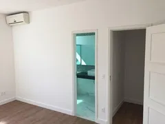 Casa com 3 Quartos à venda, 180m² no Jardim Primavera, Caraguatatuba - Foto 7