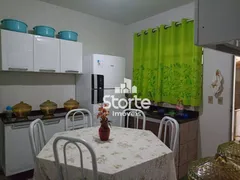 Casa com 2 Quartos à venda, 200m² no Marta Helena, Uberlândia - Foto 38