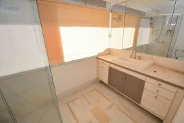 Apartamento com 4 Quartos para alugar, 500m² no Centro, Florianópolis - Foto 21