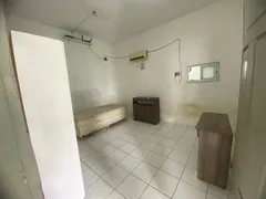 Casa com 3 Quartos para alugar, 200m² no Centro, Teresina - Foto 8