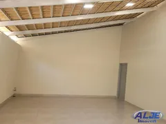 Casa com 3 Quartos à venda, 150m² no Osvaldo Fanceli, Marília - Foto 8