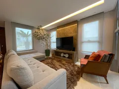 Casa de Condomínio com 3 Quartos à venda, 300m² no Tanguá, Almirante Tamandaré - Foto 4