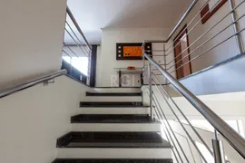 Casa de Condomínio com 3 Quartos para alugar, 180m² no Pedra Redonda, Porto Alegre - Foto 22