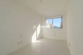 Apartamento com 2 Quartos para alugar, 61m² no Jardim Carvalho, Porto Alegre - Foto 10