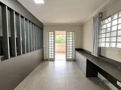 Casa com 4 Quartos à venda, 195m² no Aeroporto, Londrina - Foto 33