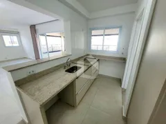 Apartamento com 3 Quartos para alugar, 150m² no São Benedito, Poços de Caldas - Foto 20