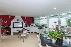 Casa com 3 Quartos à venda, 413m² no Água Verde, Curitiba - Foto 23