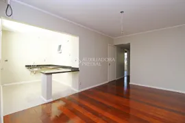 Apartamento com 2 Quartos à venda, 72m² no Petrópolis, Porto Alegre - Foto 2