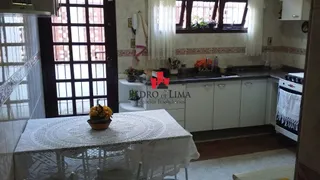 Casa com 3 Quartos à venda, 339m² no Vila Domitila, São Paulo - Foto 3