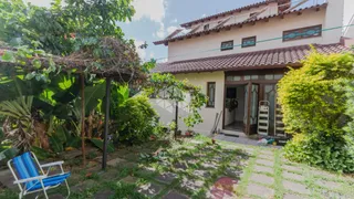 Casa com 3 Quartos à venda, 228m² no Jardim Planalto, Porto Alegre - Foto 35