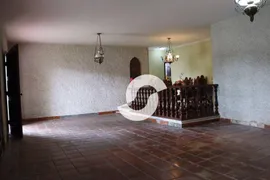 Casa com 3 Quartos à venda, 455m² no Matapaca, Niterói - Foto 48