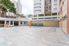 Apartamento com 3 Quartos para alugar, 153m² no Centro Cívico, Curitiba - Foto 31