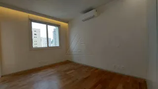 Apartamento com 4 Quartos para alugar, 325m² no Jardim Europa, São Paulo - Foto 17