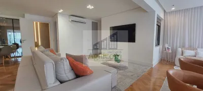 Apartamento com 3 Quartos para alugar, 137m² no Santo Amaro, São Paulo - Foto 9