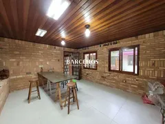 Casa com 6 Quartos à venda, 288m² no Jardim Itú Sabará, Porto Alegre - Foto 50